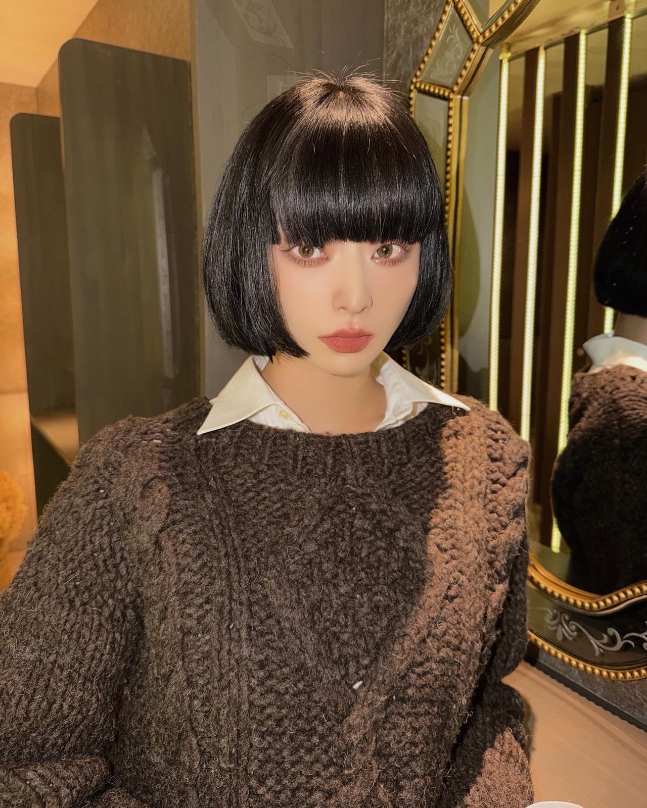 Jet Black Blunt Bob With Blunt Bangs Jet Black Blunt Bob With Blunt Bangs — Bob with Bangs