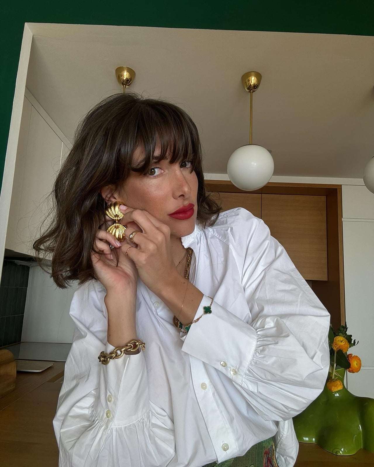 Layered Collarbone Bob With Wispy Bangs Layered Collarbone Bob With Wispy Bangs — Bob with Bangs