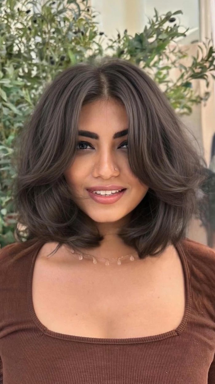 Layered Chocolate Brown Bob With Volume — Bob with Curtain Bangs