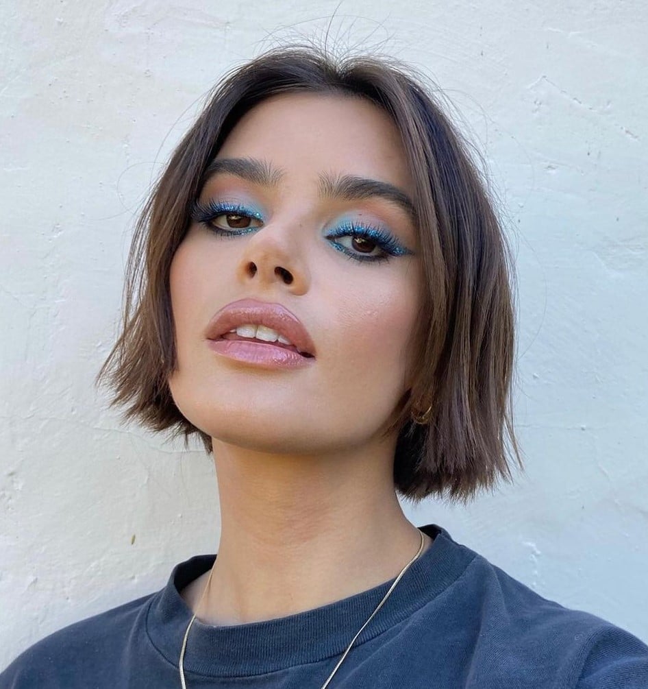 Glossy Chin Length Bob Glossy Chin Length Bob — Box Bob