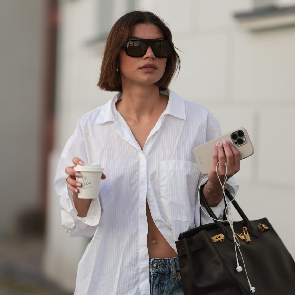 Medium Brown Air Dried Bob Medium Brown Air Dried Bob — Box Bob