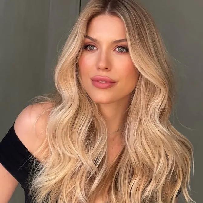 Collarbone Bronde Balayage With Warm Golden Tones — Bronde Hair