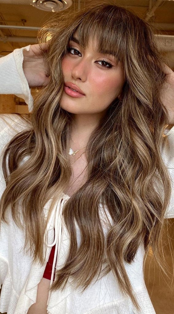 Collarbone Layers With Bronde Balayage and Curtain Bangs — Bronde Hair