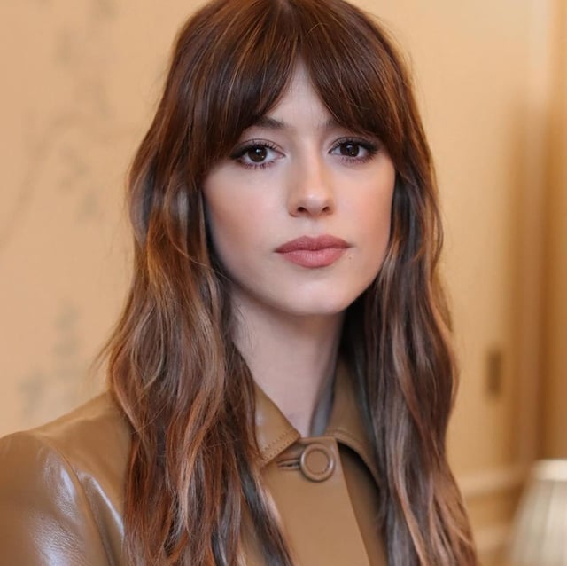 Shoulder Length Balayage Loose Waves Shoulder Length Balayage Loose Waves — Brunette Hair Trends