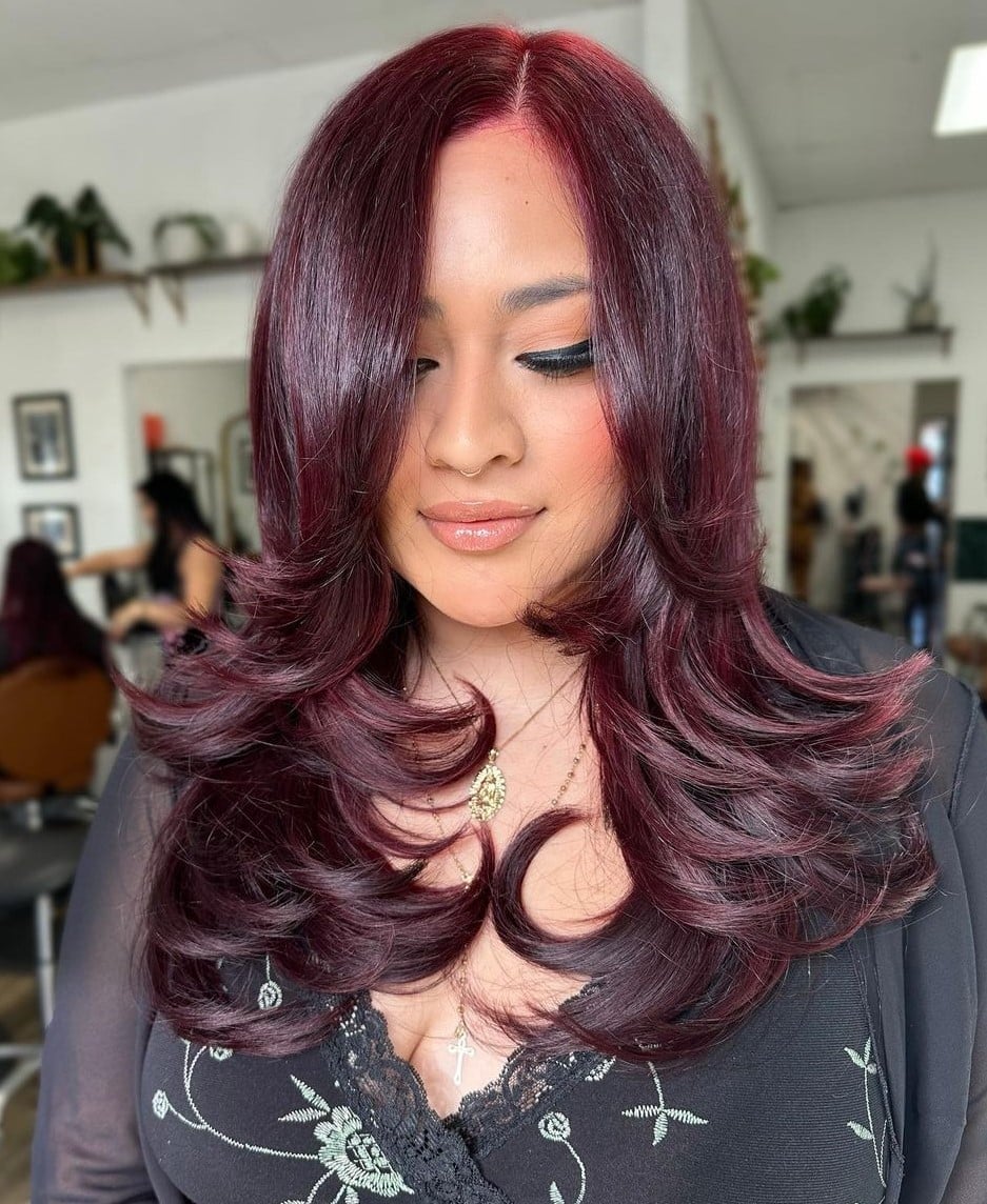 Collarbone Length Face-Framing Layers In Deep Burgundy Collarbone Length Face-Framing Layers In Deep Burgundy — Burgundy Hair