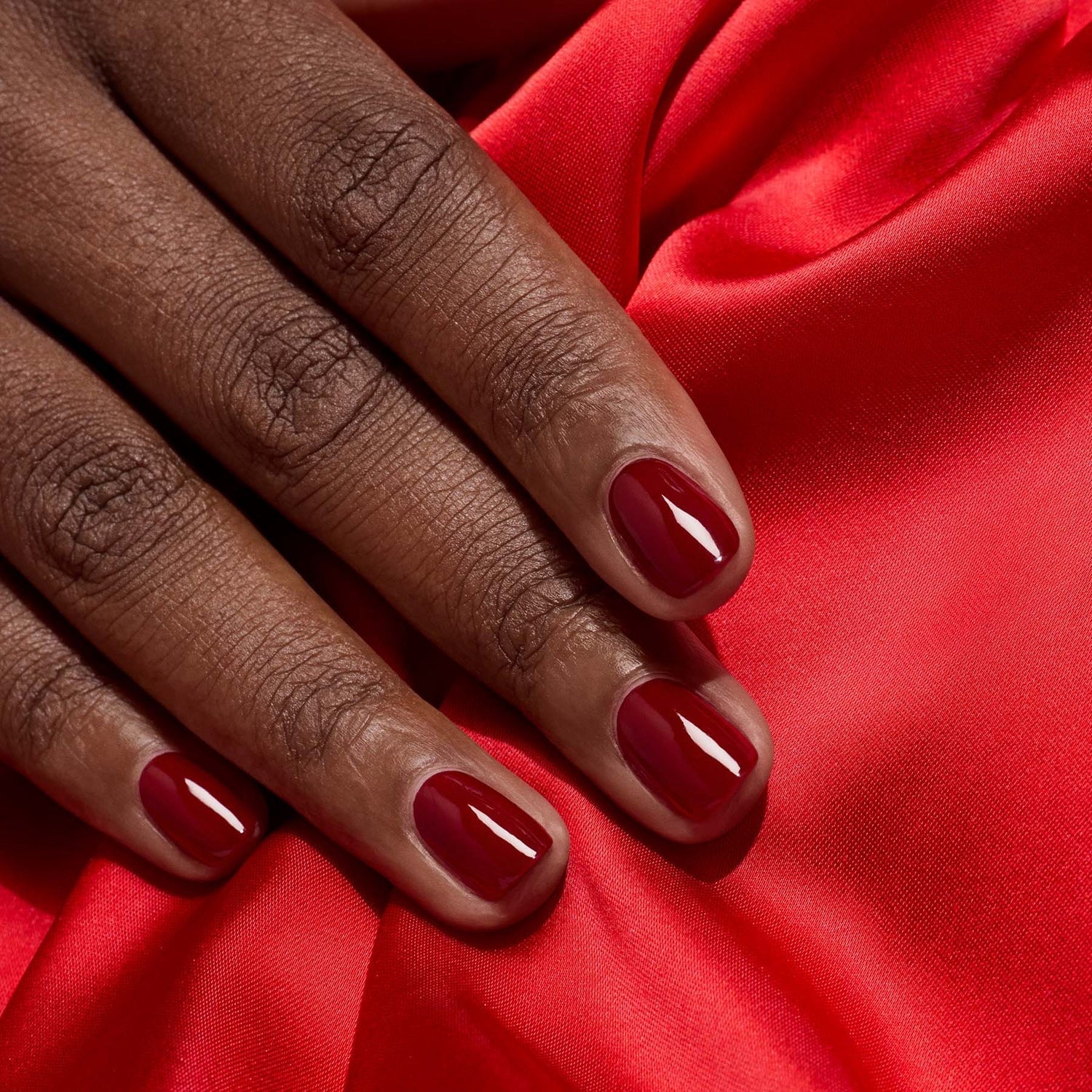 Short Oval Nails Deep Glossy Burgundy, овал — Burgundy Nails