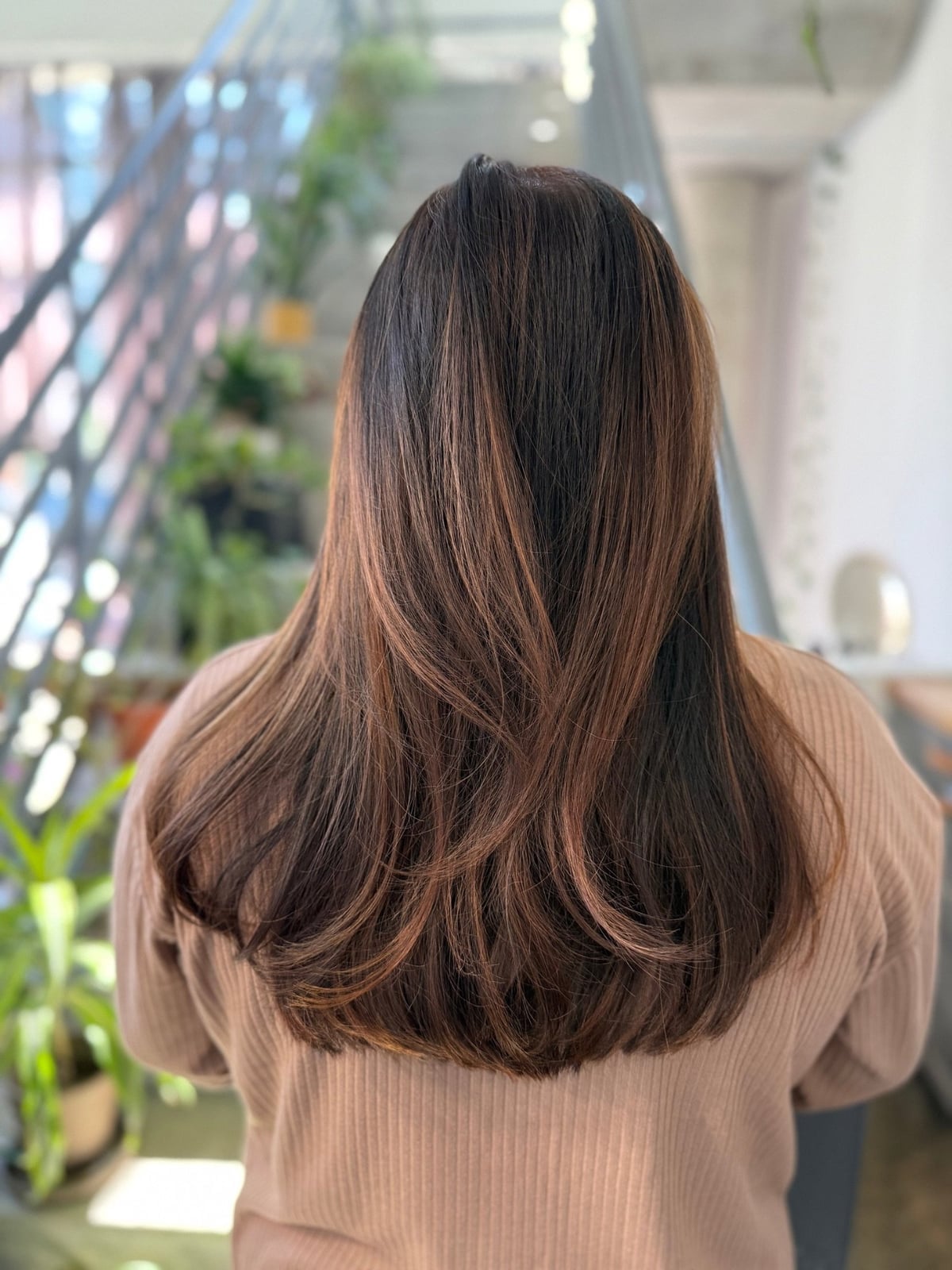 Collarbone Layers With Subtle Copper — Burnished Brunette