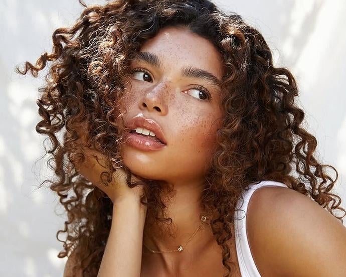 Brunette With Caramel Highlights And Loose Waves — Burnished Brunette