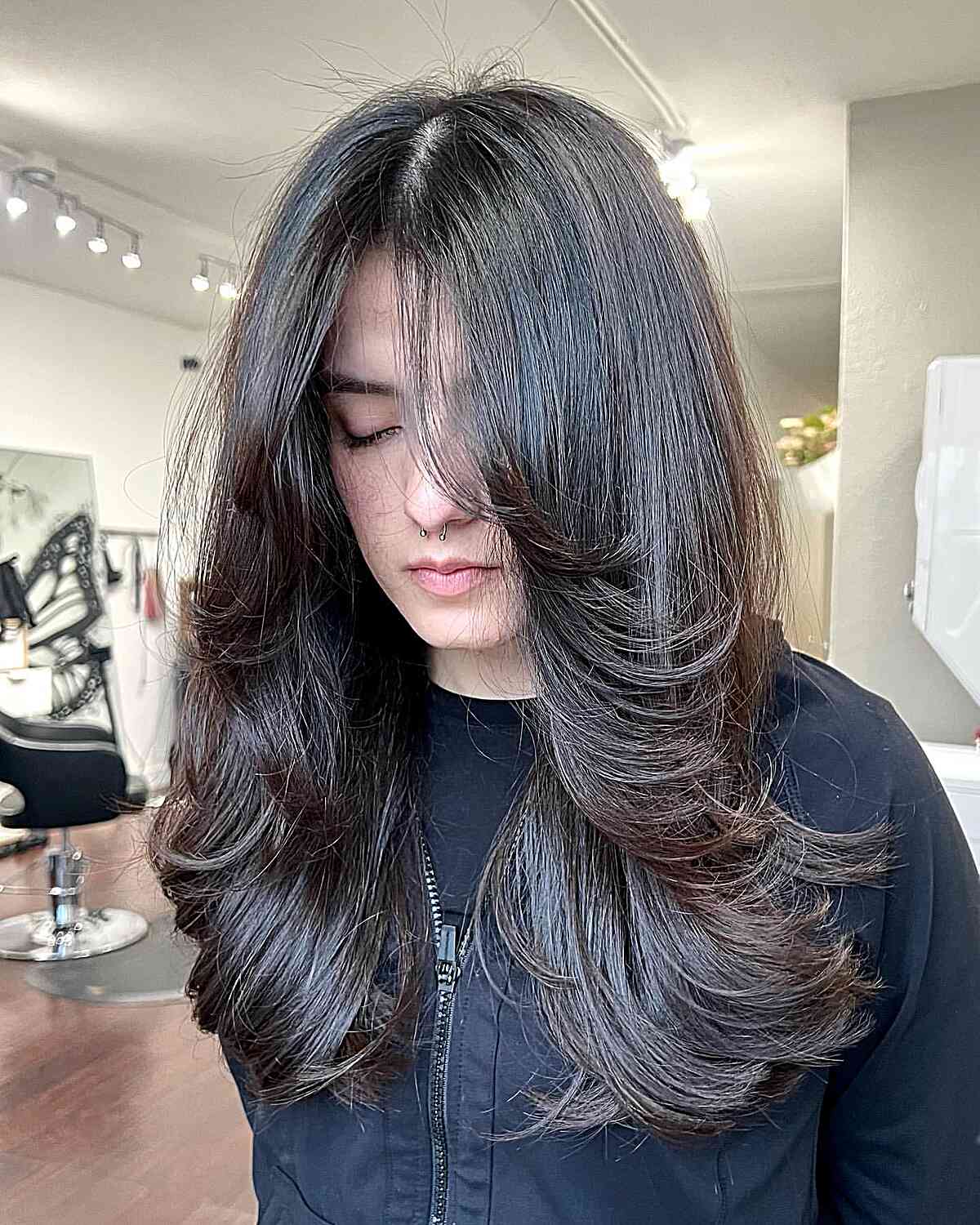 Mid-Back Butterfly With Soft Waves, Dark Brown — Butterfly Haircut