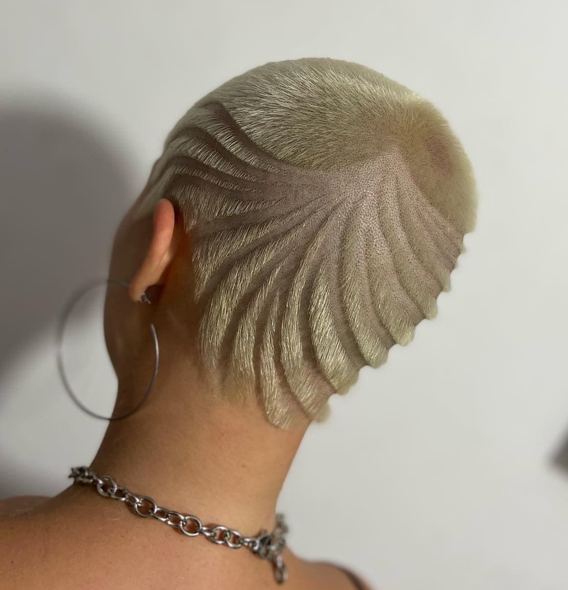 Sculpted Platinum Blonde Buzz Cut Carved Pattern — Buzz Cut for Women