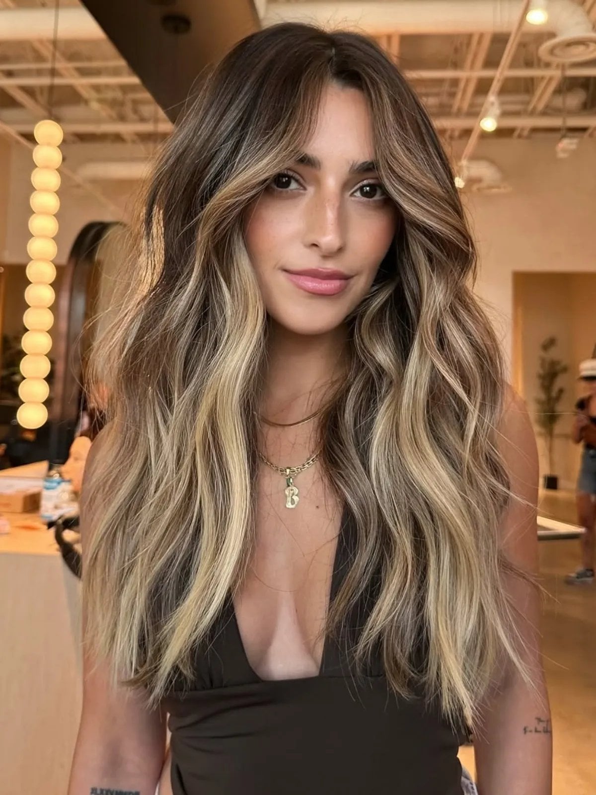 Long Dark Brown With Caramel Balayage and Face-Framing, Close-Up Take