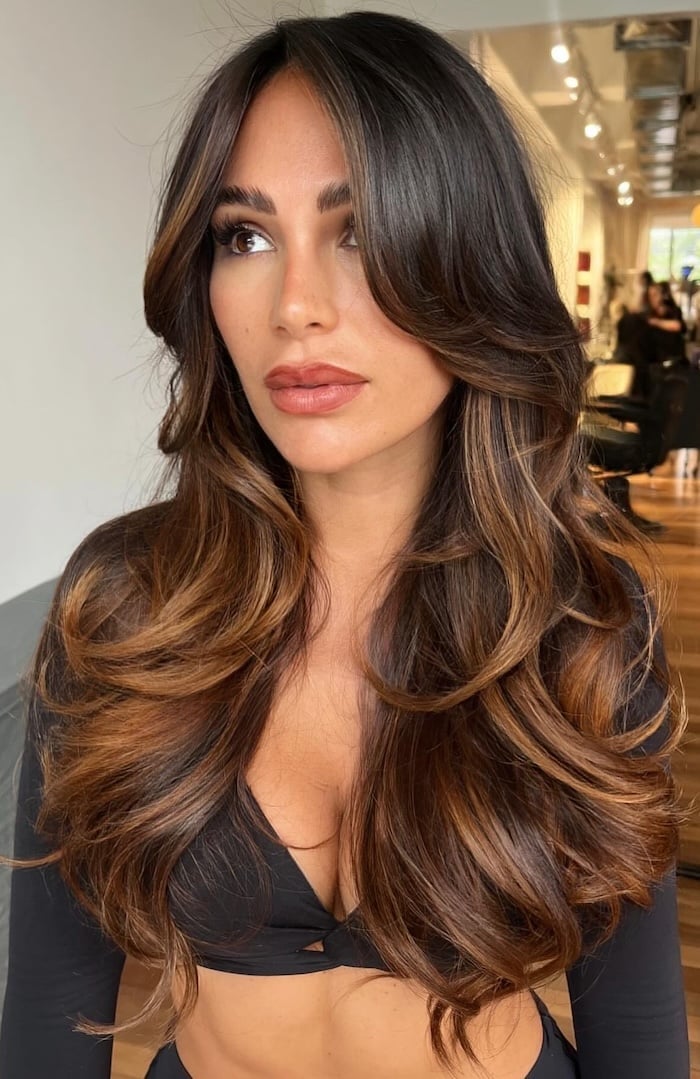 Collarbone Length Wavy Blowout With Caramel Tones — Caramel Balayage