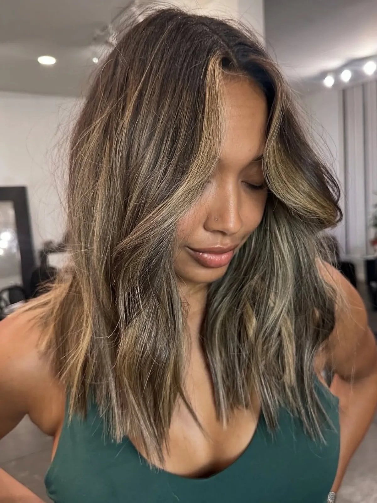 Mid-Back Medium Brown With Warm Caramel Highlights, Everyday Version Mid-Back Medium Brown With Warm Caramel Highlights, Everyday Version — Caramel Brown Hair