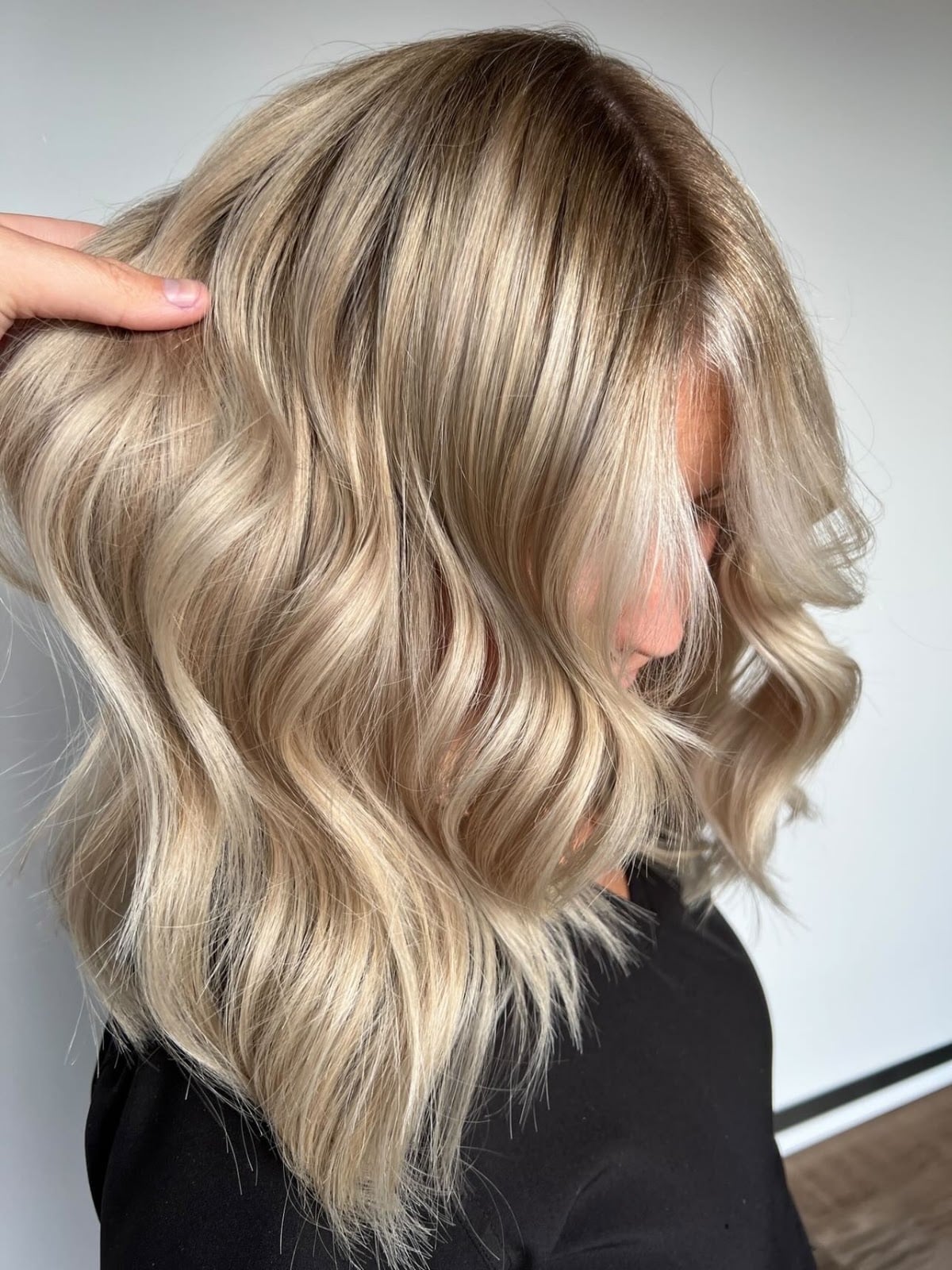 Angled Bob Champagne Blonde With Side Swept Bangs Angled Bob Champagne Blonde With Side Swept Bangs