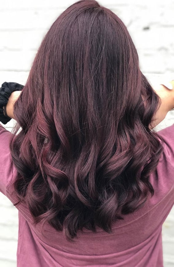 Mid-Back Wavy Hair With Dark Cherry Ombre Mid-Back Wavy Hair With Dark Cherry Ombre — Cherry Cola Hair