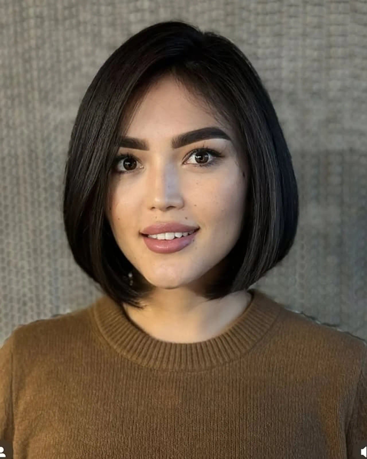 Sleek Dark Brown Chin Bob Sleek Dark Brown Chin Bob — Chin Length Bob