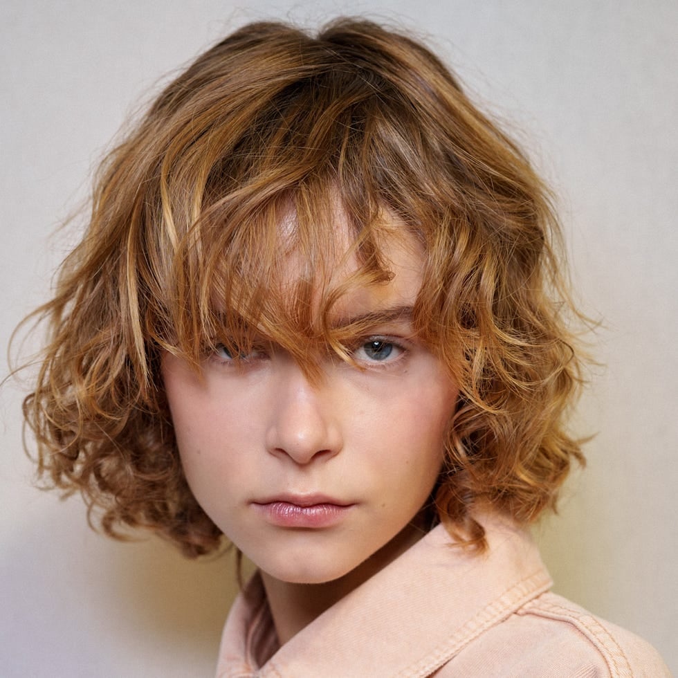 Strawberry Blonde Bob With Face-Framing Bangs Strawberry Blonde Bob With Face-Framing Bangs — Chin Length Bob