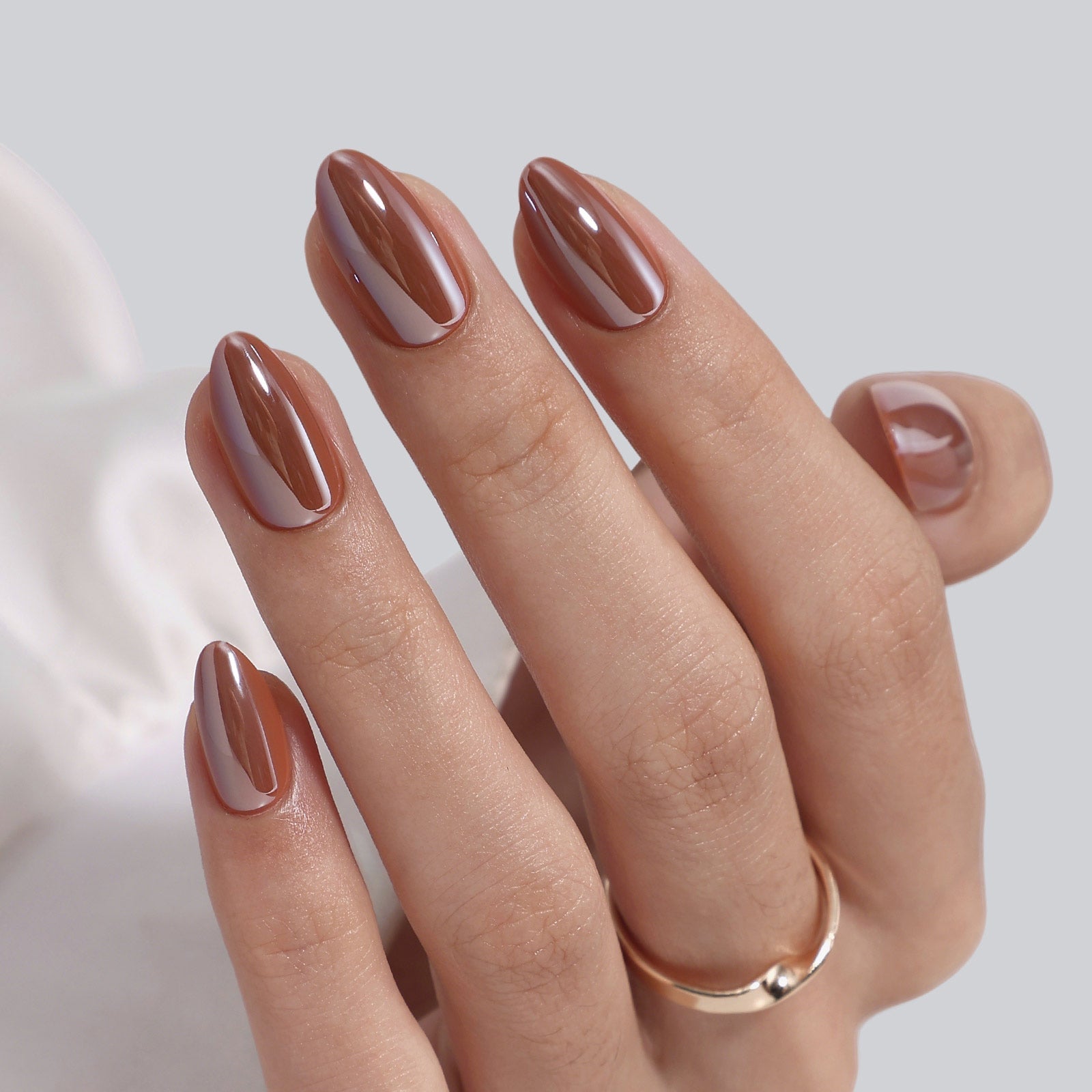 Sheer Iridescent Brown Jelly Medium Almond Nails Sheer Iridescent Brown Jelly Medium Almond Nails — Chocolate Brown Nails