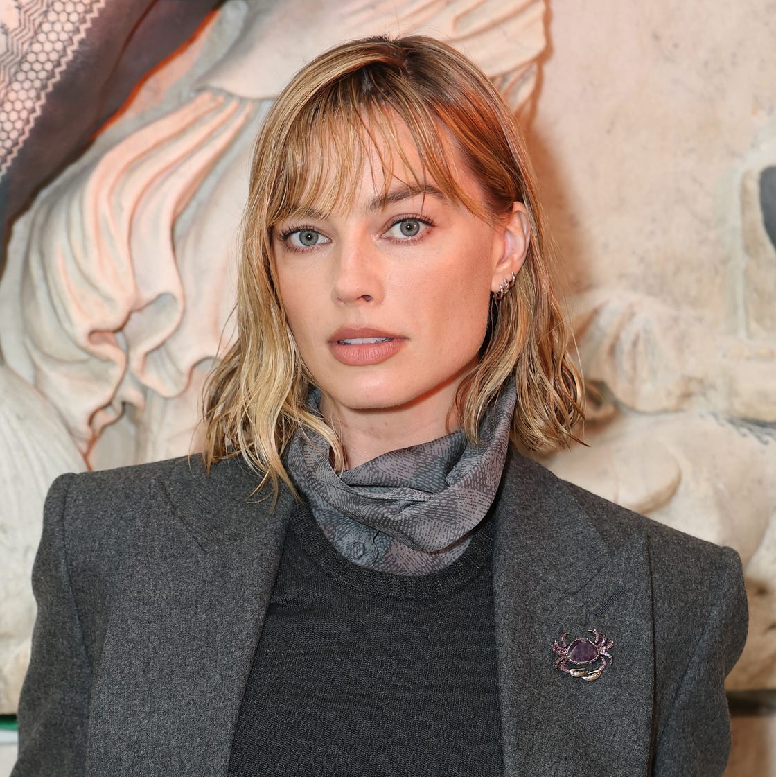 Chin Length Bob With Curtain Bangs And Root Shadow — Choppy Bob