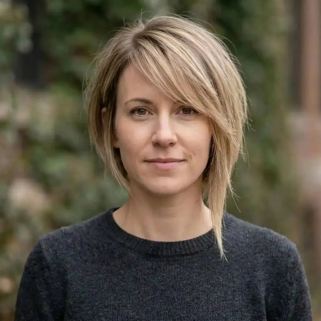 Asymmetrical Bob With Side Swept Bangs — Choppy Bob