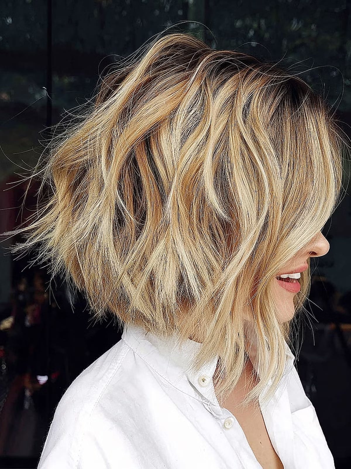 Collarbone Bob With Wavy Air-Dried Texture — Choppy Bob