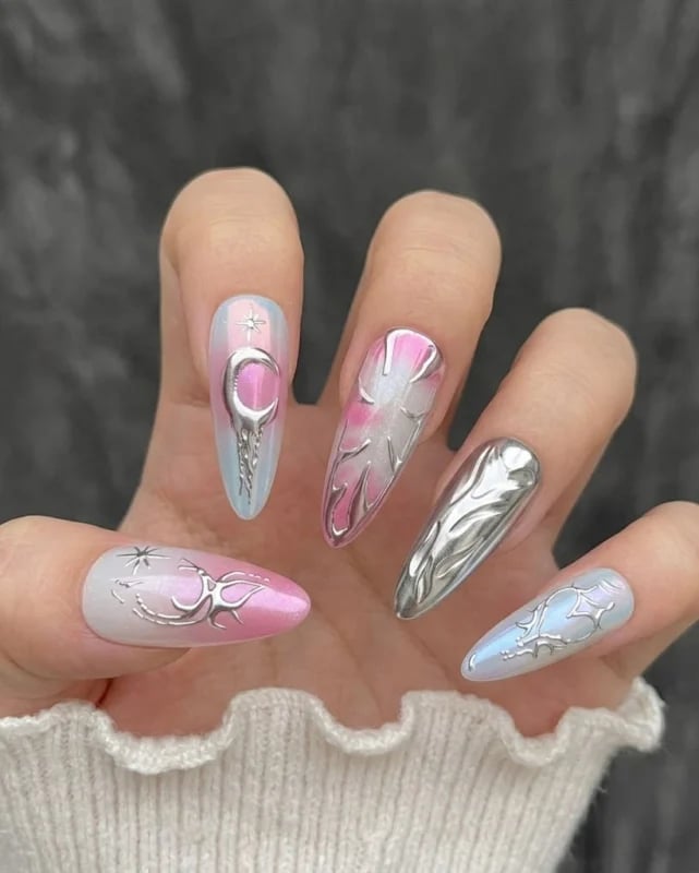 Futuristic Chrome and Iridescent Long Almond Nails Futuristic Chrome and Iridescent Long Almond Nails — Chrome Nails