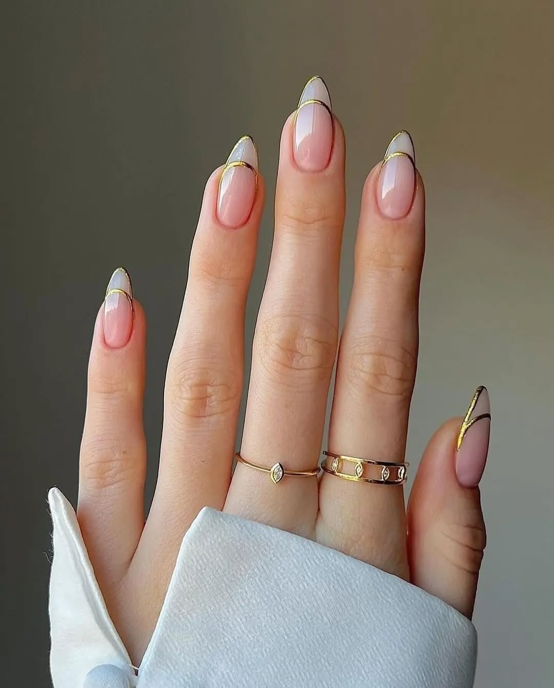 Nude French Oval Nails with Gold Line Nude French Oval Nails with Gold Line — Classy Nails