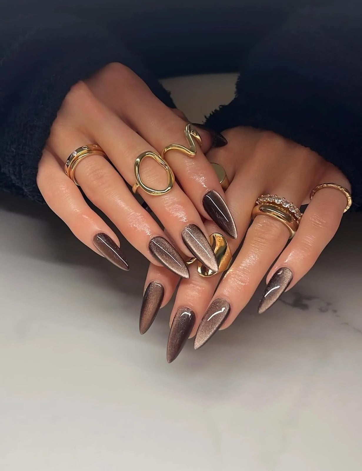 Pearlescent White Gold Detailing Square Nails Pearlescent White Gold Detailing Square Nails — Classy Nails