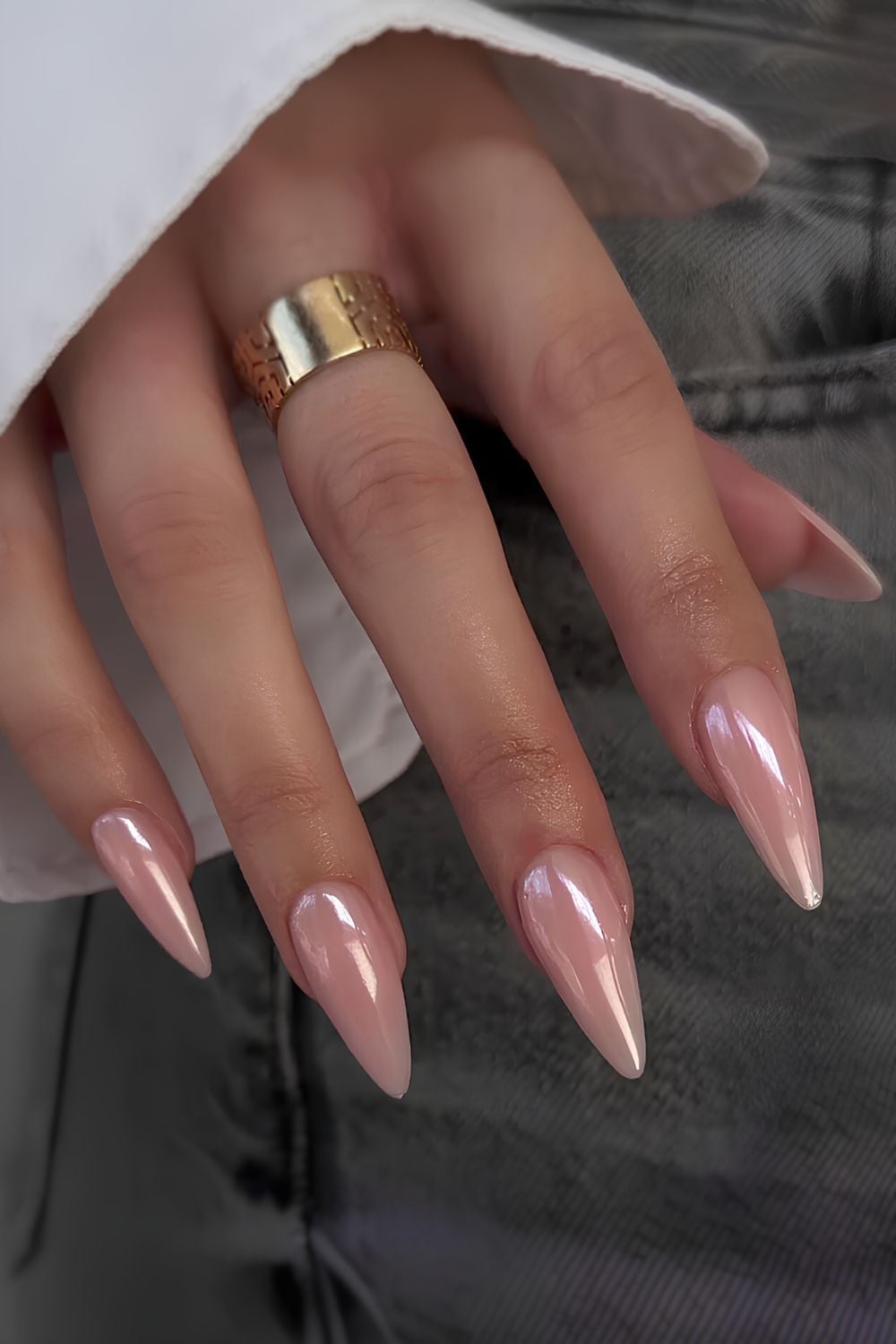 Deep Brown Cat-Eye Long Stiletto Nails Deep Brown Cat-Eye Long Stiletto Nails — Classy Nails