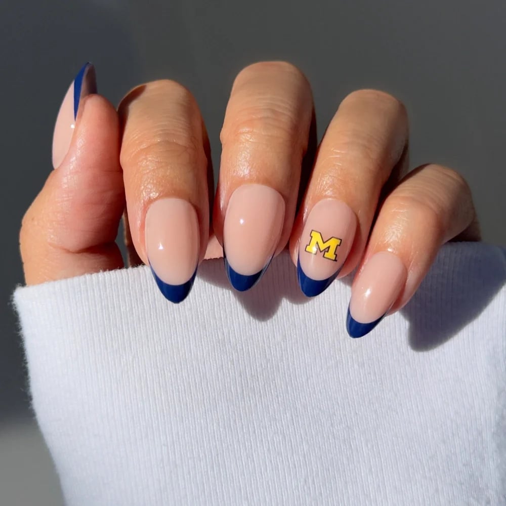 Short Oval Navy French Tip Nails Short Oval Navy French Tip Nails — College Nails