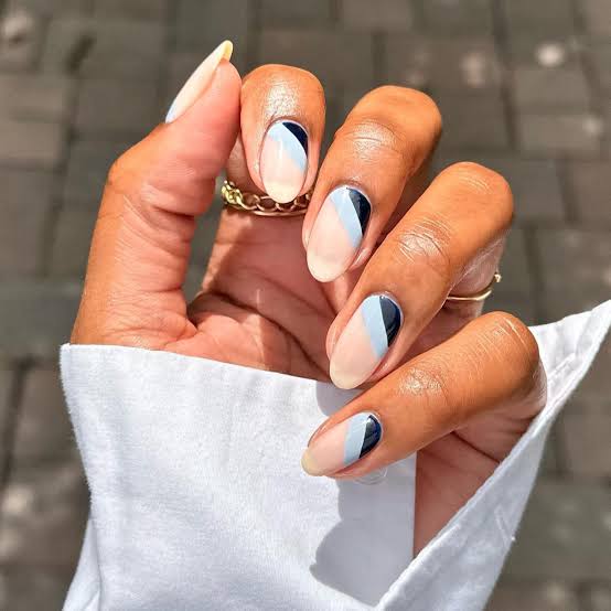 Medium Almond Nude Geometric Line Nails Medium Almond Nude Geometric Line Nails — College Nails