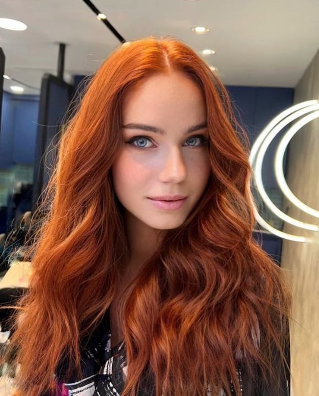Collarbone Length Uniform Vibrant Copper Collarbone Length Uniform Vibrant Copper — Copper Hair