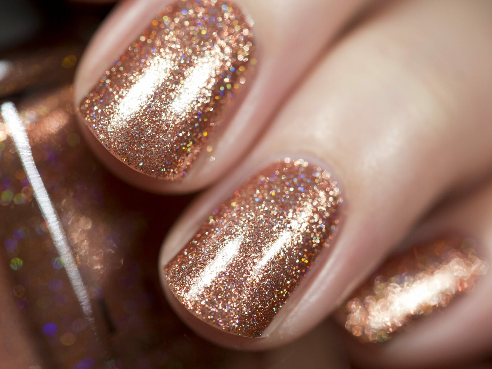 Short Oval Shimmering Rose Gold Copper — Copper Nails
