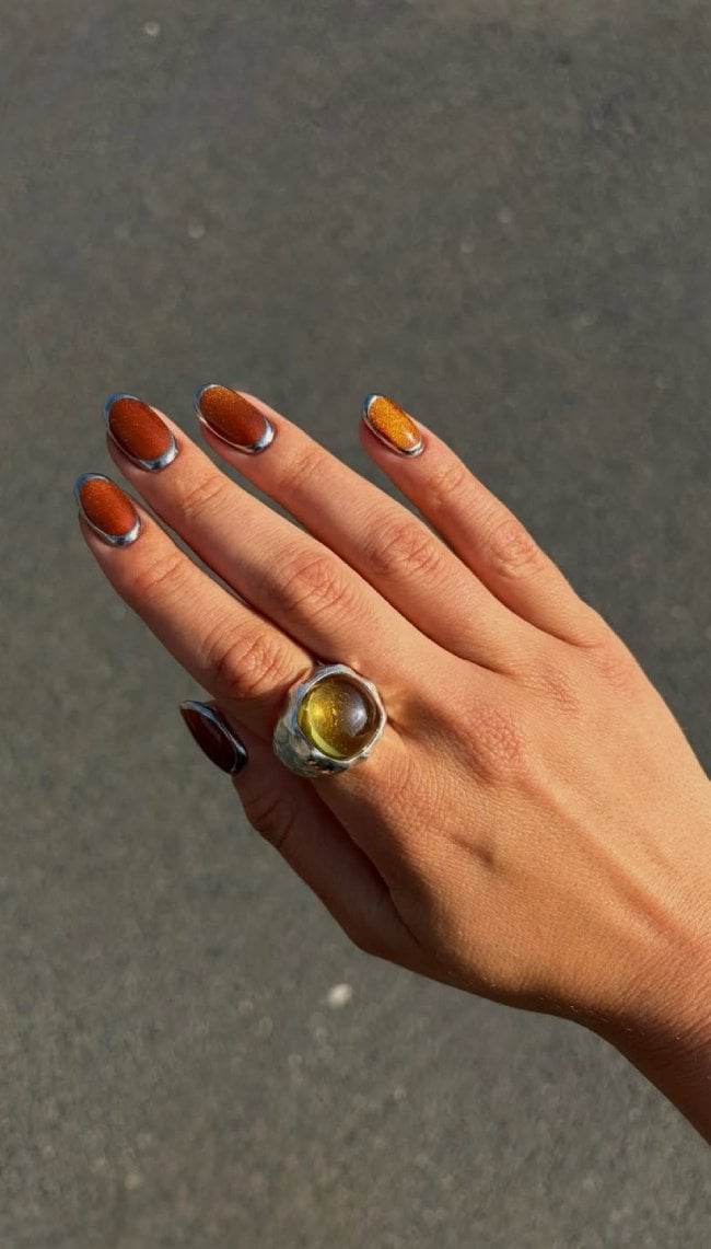 Short Oval Orange-Brown with Silver Chrome Tip — Copper Nails