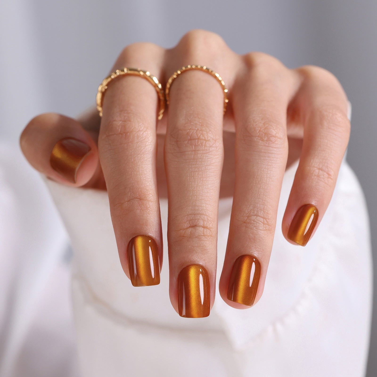 Short Square Burnt Orange Cat Eye — Copper Nails