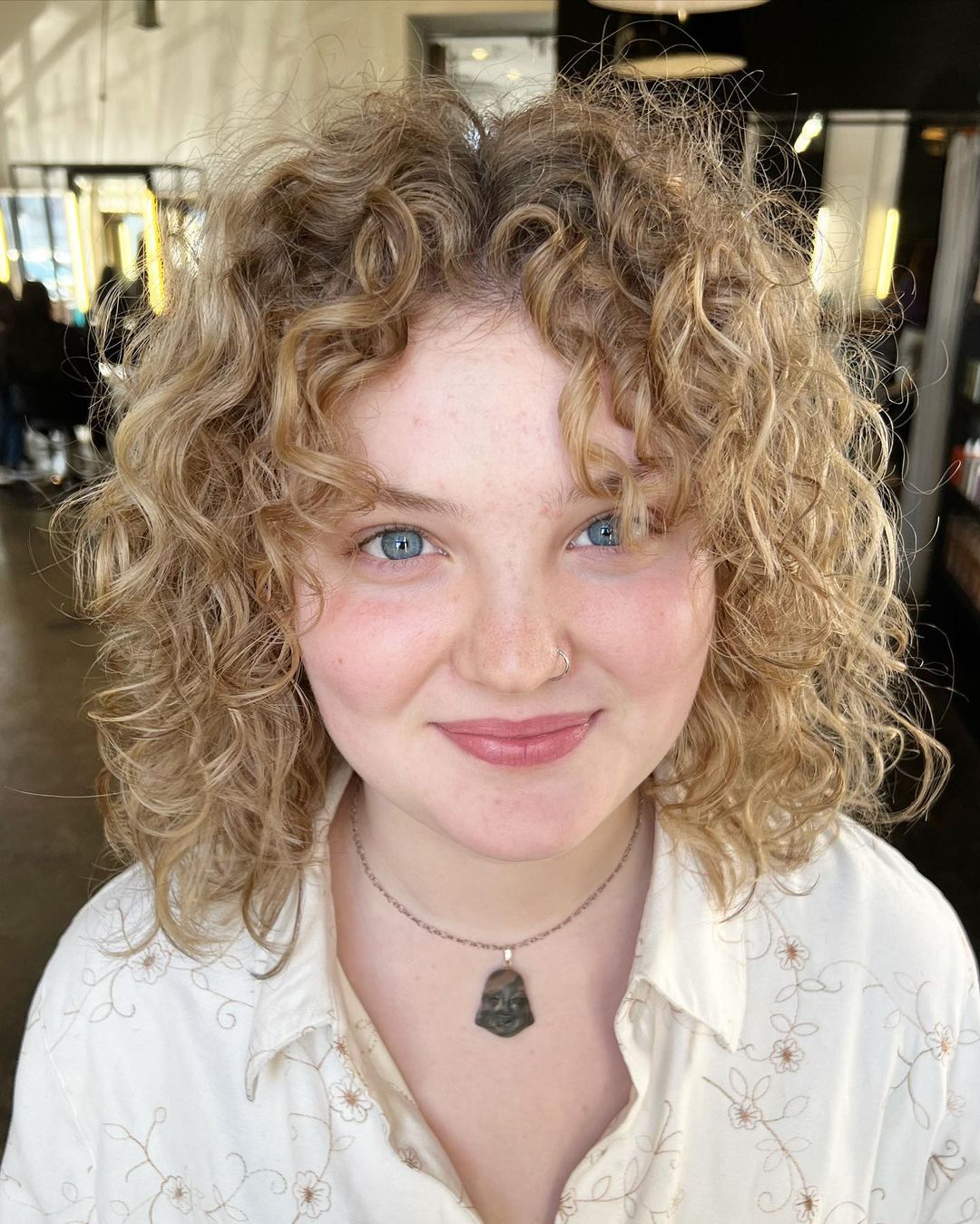 Shoulder Length Ash Blonde Wolf Cut With Curtain Bangs, Air Dried — Curly Wolf Cut