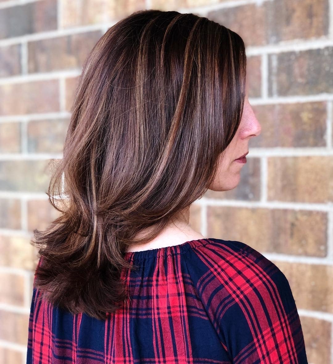 Collarbone Layers Dark Brown With Auburn Highlights, Wavy — Dark Auburn Hair