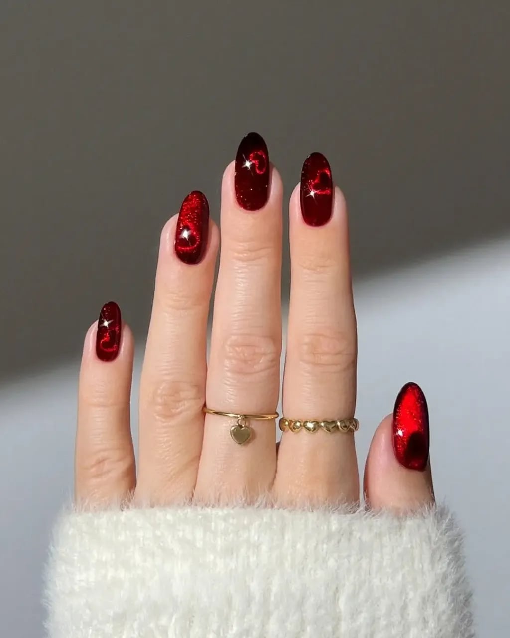 Deep Red Swirls Cat Eye Medium Oval Nails — Dark Red Nails