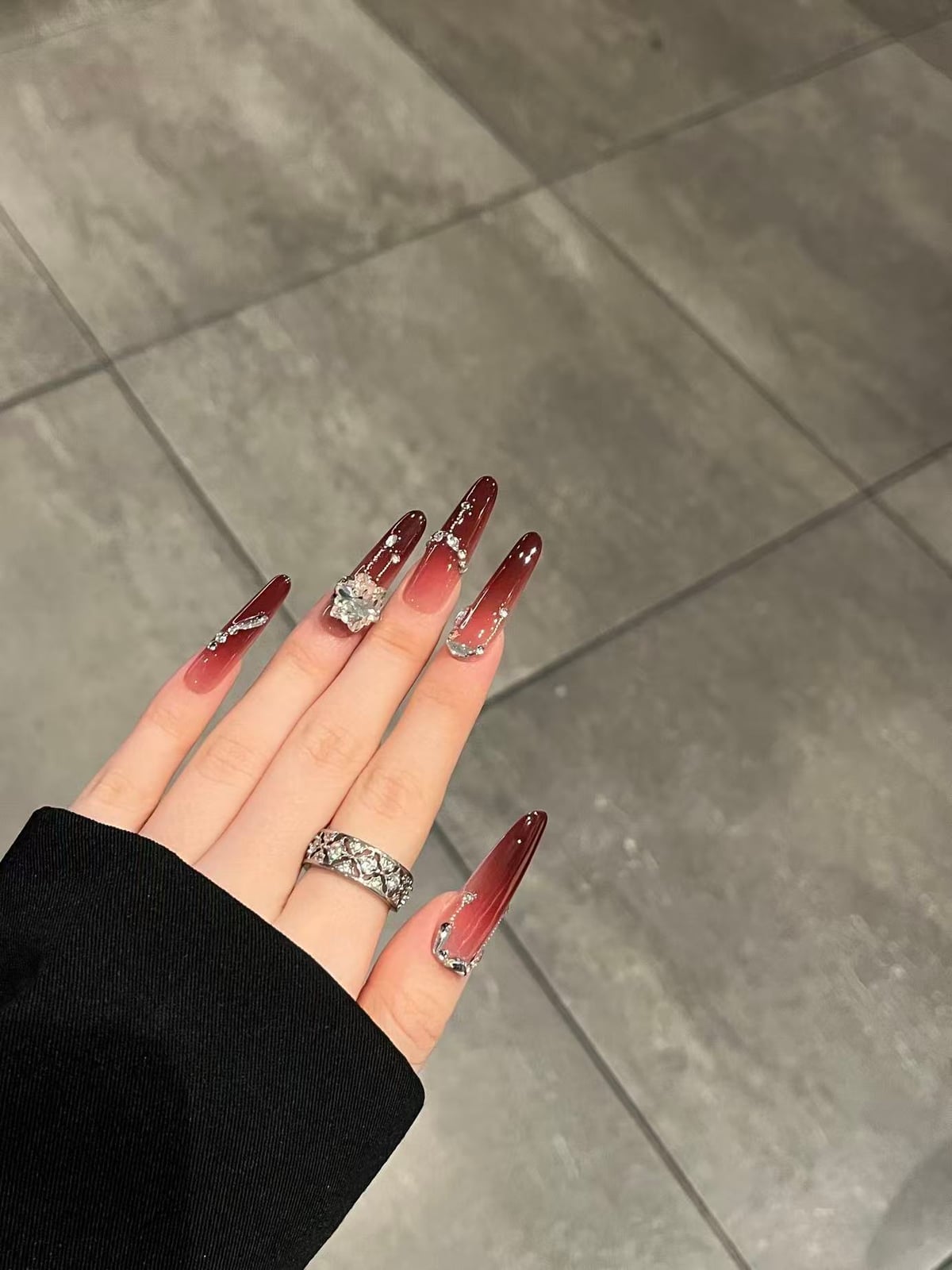 Extra Long Stiletto Ombre Chrome Nails Extra Long Stiletto Ombre Chrome Nails — Date Night Nails