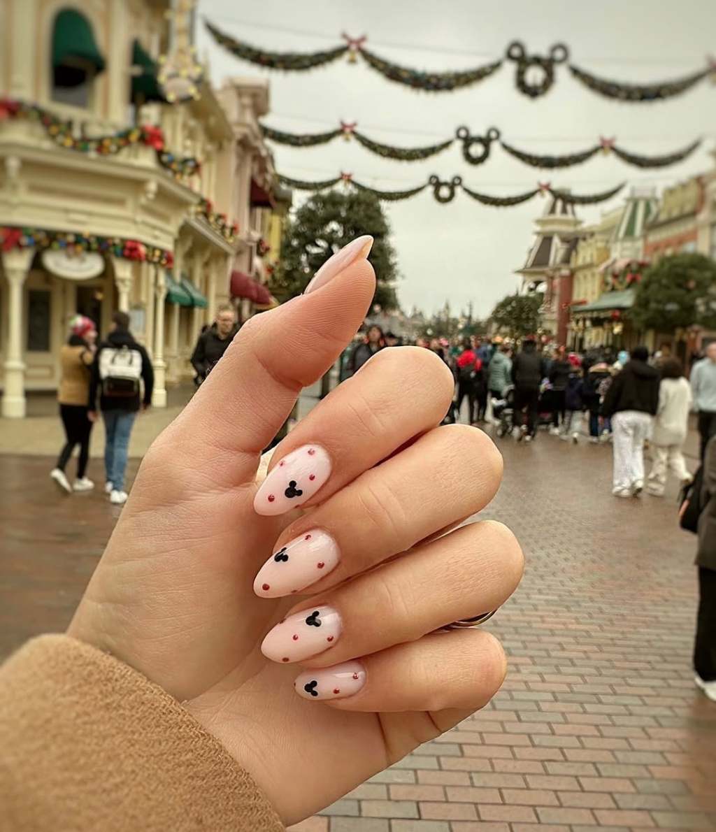 Pale Pink Short Almond Nails with Mickey Heads Pale Pink Short Almond Nails with Mickey Heads — Disney Nails