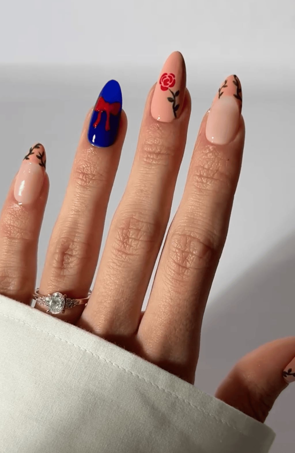 Medium Almond Pink with Rose and Branches Medium Almond Pink with Rose and Branches — Disney Nails