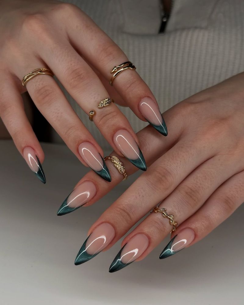 Short Square Emerald Fine Glitter — Emerald Nails
