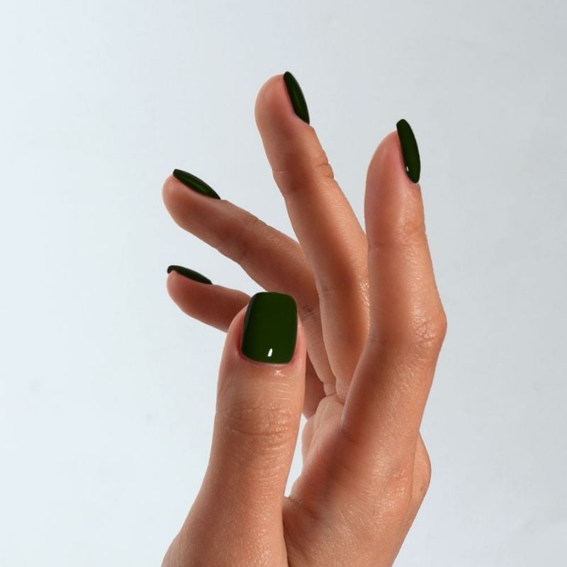Short Square Rich Glossy Emerald Green — Emerald Nails