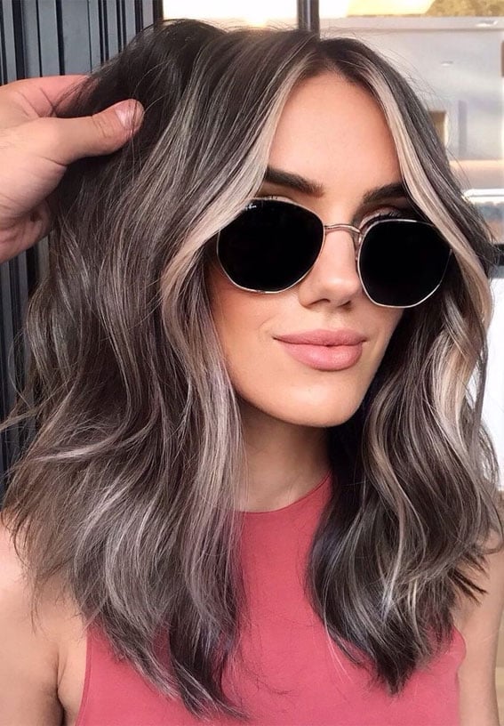 Collarbone Dark Brown With Ash Blonde Face Framing — Face Framing Highlights