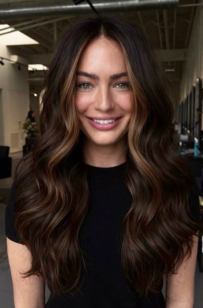 Mid-Back Blowout With Caramel Face Framing — Face Framing Highlights