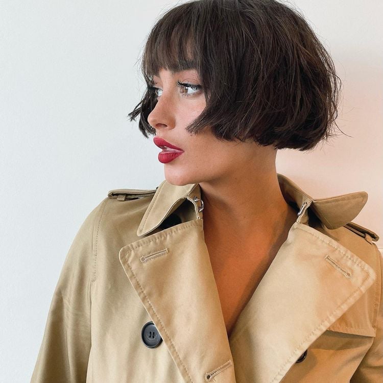 Wavy Chin Bob With Micro Bangs Wavy Chin Bob With Micro Bangs — French Bob