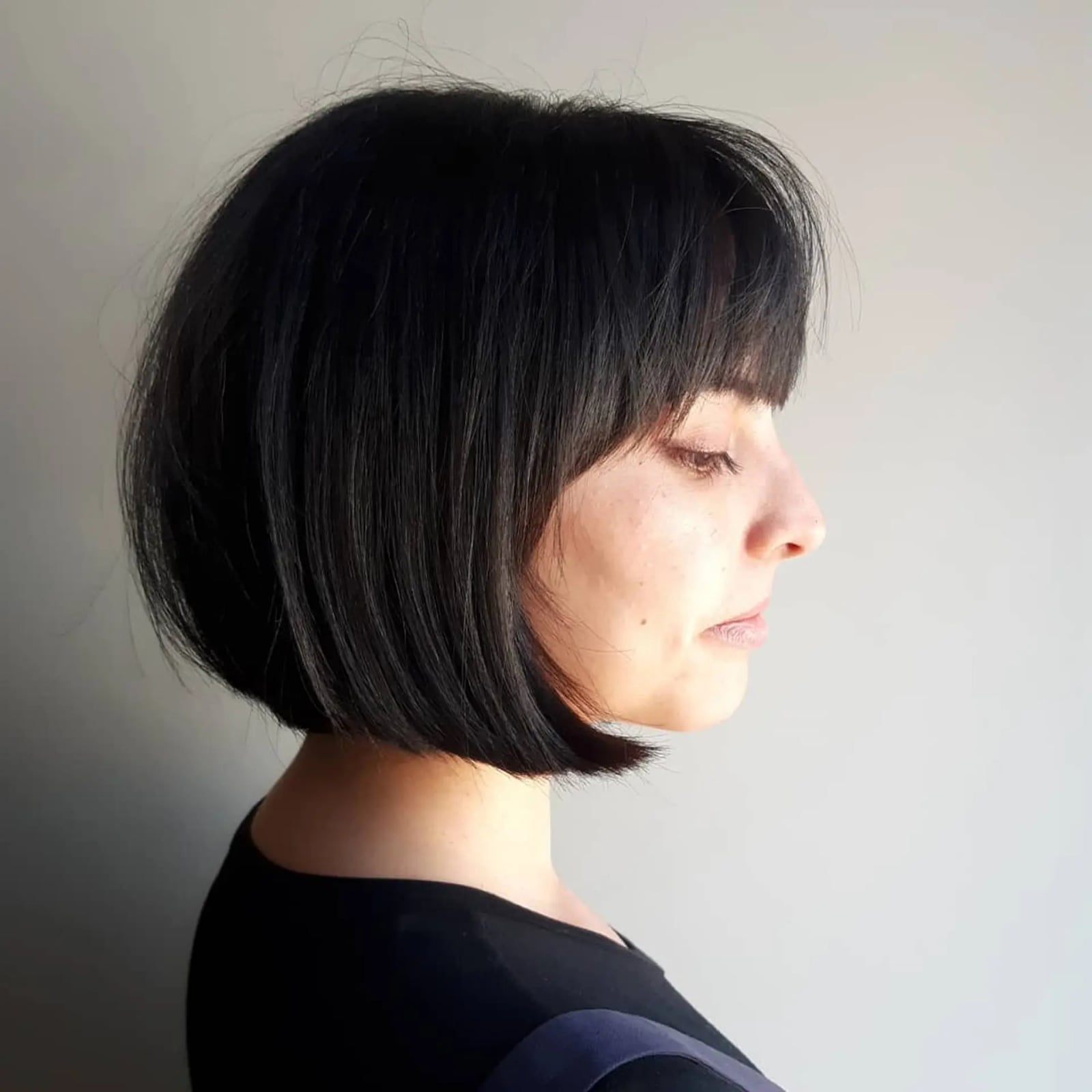 Air Dried Fine Black Bob With Heavy Bangs Air Dried Fine Black Bob With Heavy Bangs — French Bob
