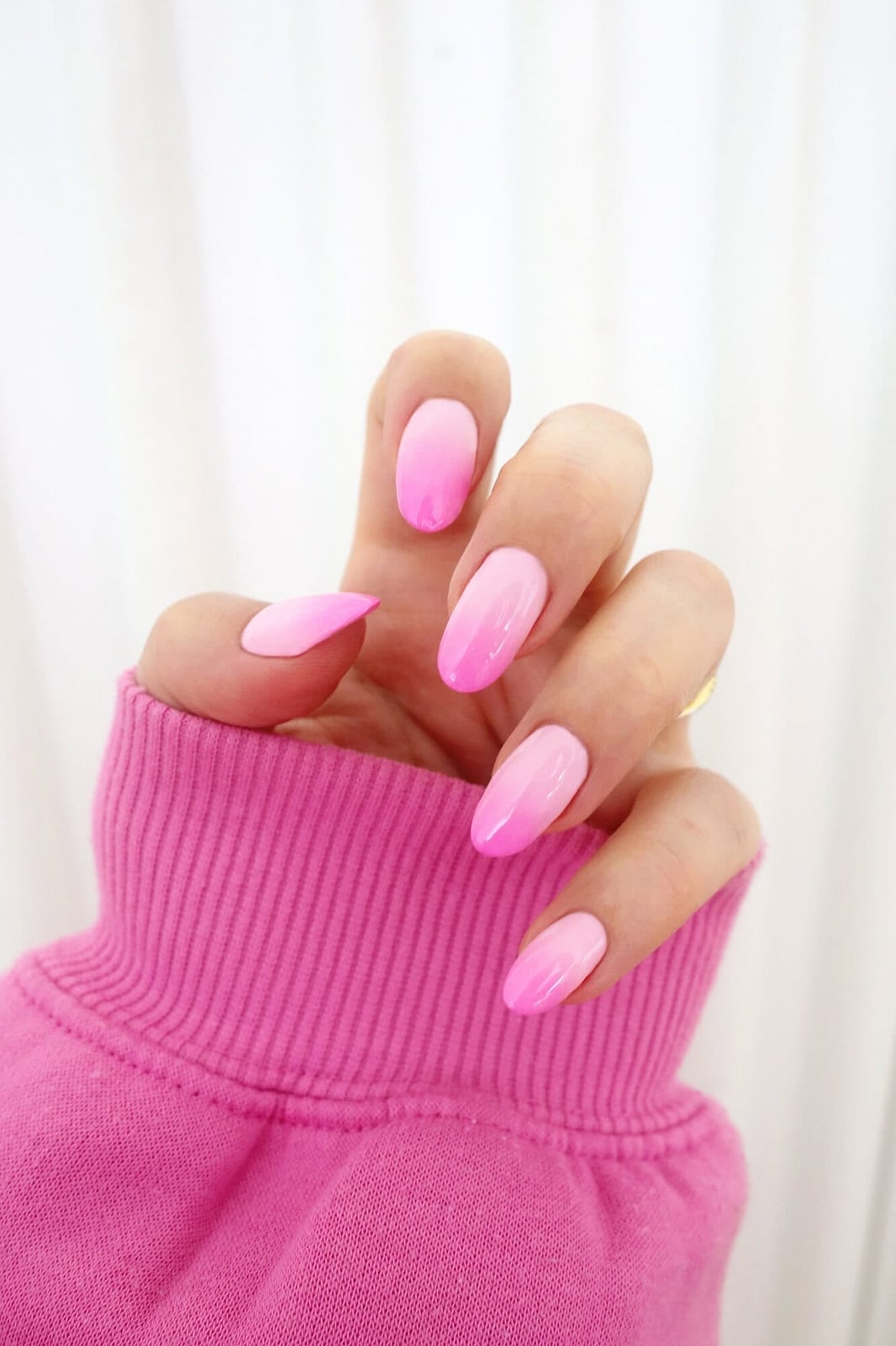Vibrant Pink Ombre Medium Almond Nails Vibrant Pink Ombre Medium Almond Nails — Gel Nails