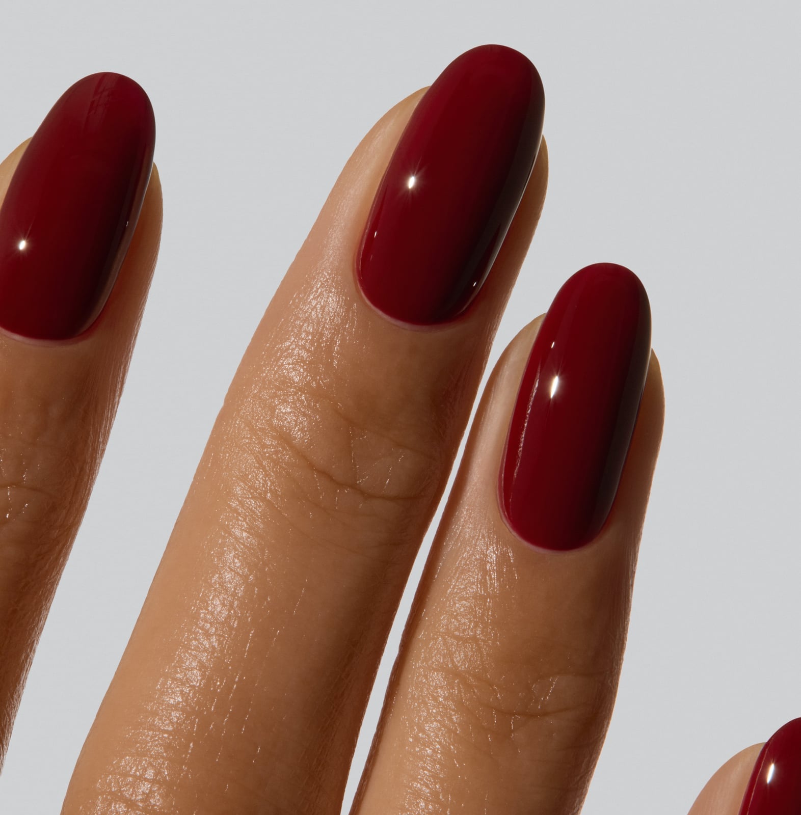 Deep Red Short Oval Gel Nails Deep Red Short Oval Gel Nails