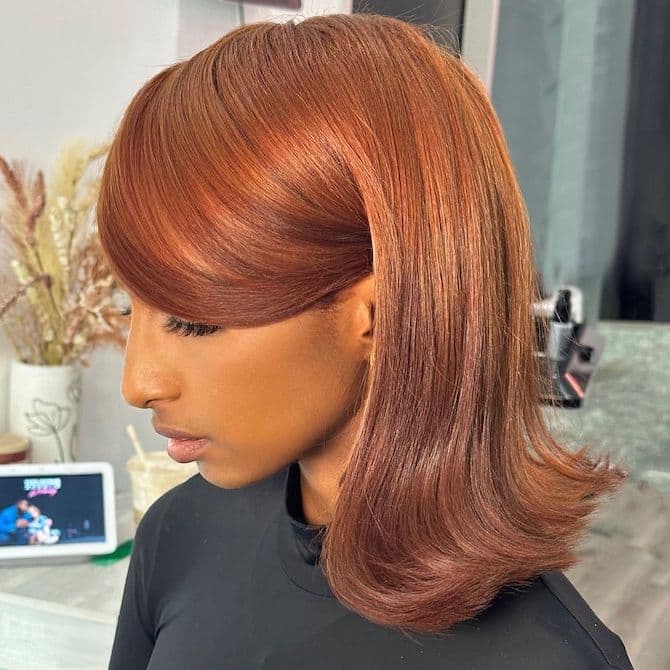 Collarbone Ginger Brown Bob With Side Part Collarbone Ginger Brown Bob With Side Part — Ginger Hair